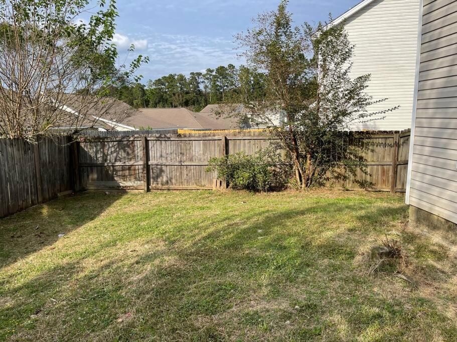 Cheerful 3-Bedrooms With Free Parking On Premises Tallahassee Esterno foto